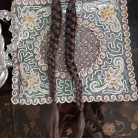 طبیعی و رنگی