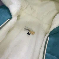 کاپشن سرهمی نو|کفش و لباس بچه|رشت, معلم|دیوار