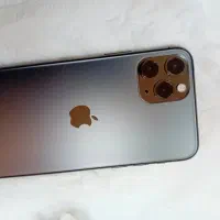 ۱۱ پرو