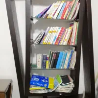 کتابخانه یا دکوری