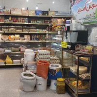 واگذاری مغازه لبنیاتی با تمام امکانات|اجارهٔ مغازه و غرفه|اصفهان, سروستان|دیوار
