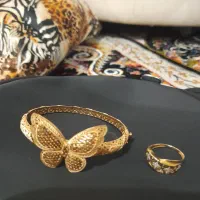 دستبند طلا  با انگشتر طلا