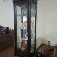 ویترین چوب وشیشه