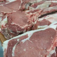 کارگر  ماهر در قصابی