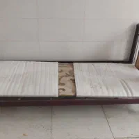 تخت یک نفره