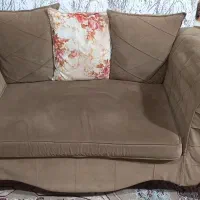 مبل ۷ نفره کار کرده با میز عسلی