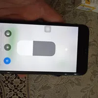 اپل iPhone 8 Plus با حافظهٔ ۶۴ گیگابایت