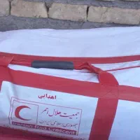 یک عدد چادر کاملا نونو پلوم هنوز باز نشده|لباس|ارشق, |دیوار