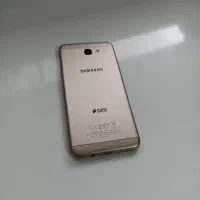 گوشی سامسونگ سفید