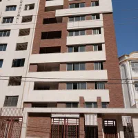 مغازه-در-باهنر-پاساژ-عیار