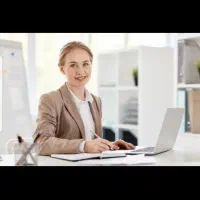 استخدام/ دعوت به همکاری منشی خانم کلینیک زیبایی