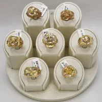 انگشتر های مردانه  و پلاک طلا