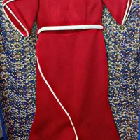 عده ای لباس مجلسی و مانتو نو