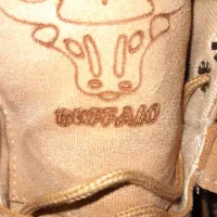 نیم بوت درحد نو|کیف، کفش، کمربند|مشکین‌دشت, |دیوار