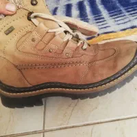 کفش مارک از انگلیس برام آوردن قیمت 8 تومن|کیف، کفش، کمربند|جهرم, |دیوار