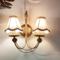 چراغ دیواری