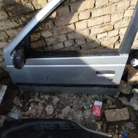 درب پژو رنگ نقره‌ای و نوک مدای|قطعات یدکی و لوازم جانبی|شیراز, کرونی(خاتونک)|دیوار