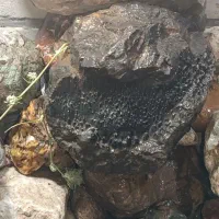 شهاب سنگ طبیعی وزن 15کیلو خریدار واقعی پیام بده