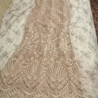 دو قواره پارچه مجلسی|لباس|شیراز, بعثت|دیوار