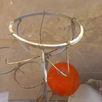 پایه فلزی گلدان یا جا گلدانی آهنی|صنایع دستی و سایر لوازم تزئینی|شاهینشهر, شهرک مطهری|دیوار