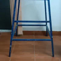 چهارپایه بلند اهنی