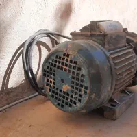 پمپ آب ۲ نیم اینچ|مصالح و تجهیزات ساختمان|صدرا-فارس, فاز ۱|دیوار