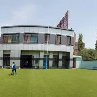 دبیر آقا جهت تدریس درس فیزیک متوسطه اول