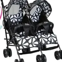 کالسکه دوقلو