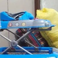 راه روئک بچه آبی رنگ سالم