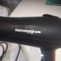 فروش یک سشوار نو.و ۳ عدد روکش مشکی لامپ.