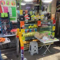 آبمیوه زن حرفه ای و کارگر ساده نیازمندیم|استخدام خدمات فروشگاه و رستوران|تهران, بازار|دیوار