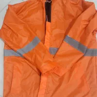 بارانی شبرنگ دار نونو