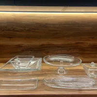 سرویس پذیرایی، کریستال