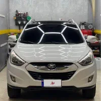 توسان بی رنگ بی ضربه