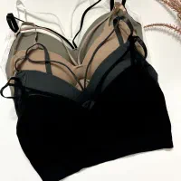 لباس زیر|لباس|قم, دروازه چوبی|دیوار