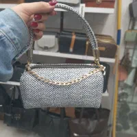 به مناسبت روز دختر|کیف، کفش، کمربند|لاهیجان, شیشه گران|دیوار