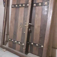 درب چوبی قدیمی قدمت دار