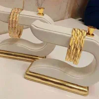 بورس به روزترین و خاص ترین حلقه ها، گردنی ،النگو|جواهرات|زابل, |دیوار