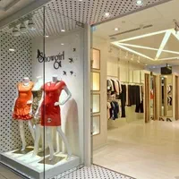 ویترین بندی  و دکور بندی  مغازه و قفسه بندی MDF|فروشگاه و مغازه|بندرعباس, |دیوار