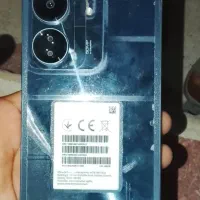 یک عدد گوشی خوب و تر تمیز