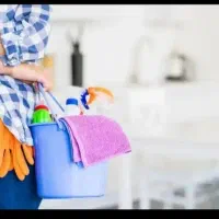 نظافتچی خانم