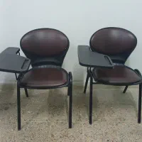 صندلی دانشجویی