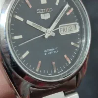 ساعت سیکو|ساعت|قم, بوستان جوان|دیوار