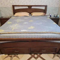 تخت و میز آرایش