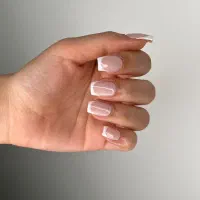 خدمات کاشت ناخن|خدمات آرایشگری و زیبایی|اصفهان, ملک|دیوار