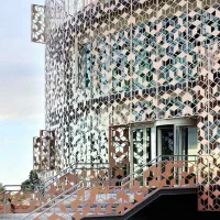 طراحی و پیمانکاری