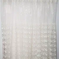 پرده ی حریرخامه دوزی