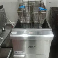 لوازم آشپزخانه فستفود