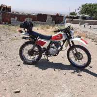هوندا xl250 با یه انجین اضافه.