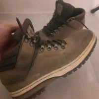 نیم پوت|کیف، کفش، کمربند|شیراز, ملاصدرا|دیوار